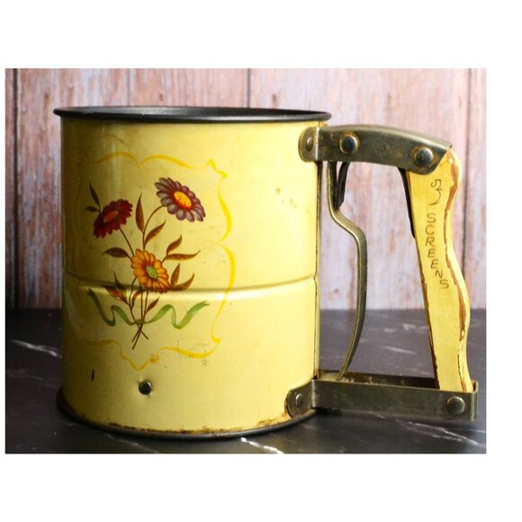 Vintage Mid-Century Androck Sifter Floral Design Mid Century Farmhouse Decor - Picture 2 of 8